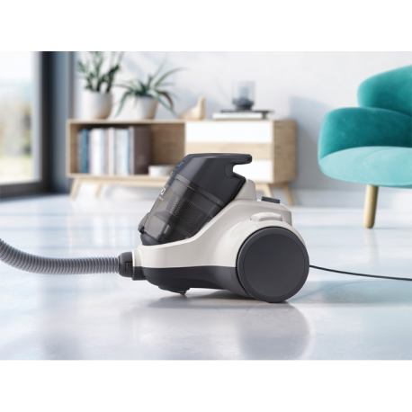Пылесос EC41-2SW Electrolux